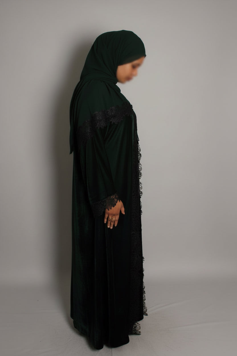 The Heritage Velvet Abaya In Emerald